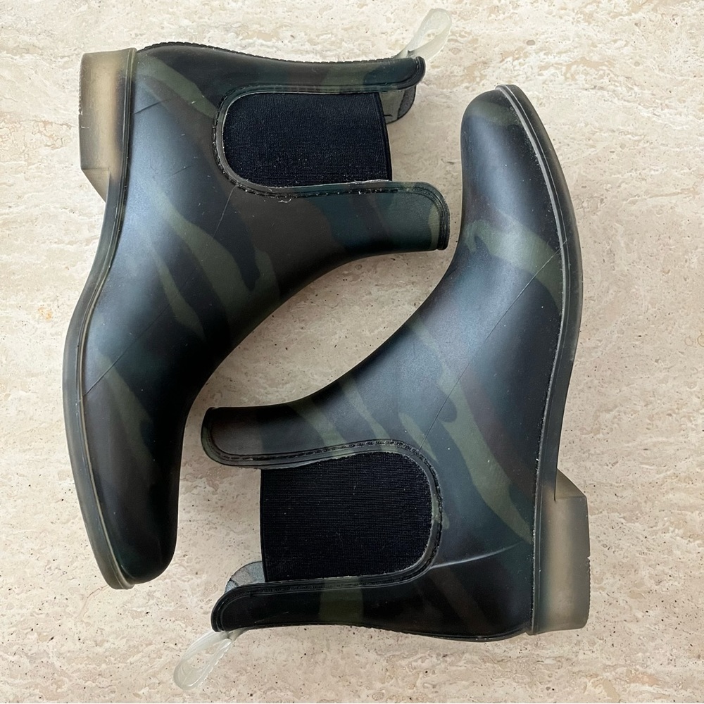 J.Crew Chelsea Boot style Camo Rain Boots Size 9